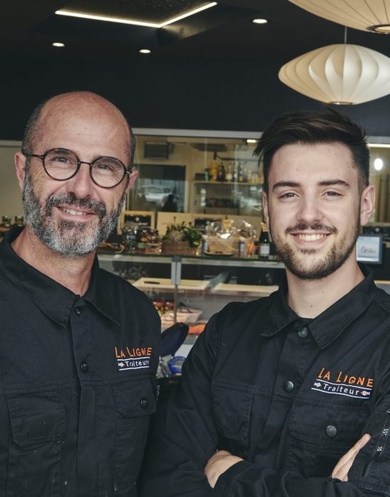 Lionel BEGHIN et Clément BEGHIN dans la poissonnerie La Ligne